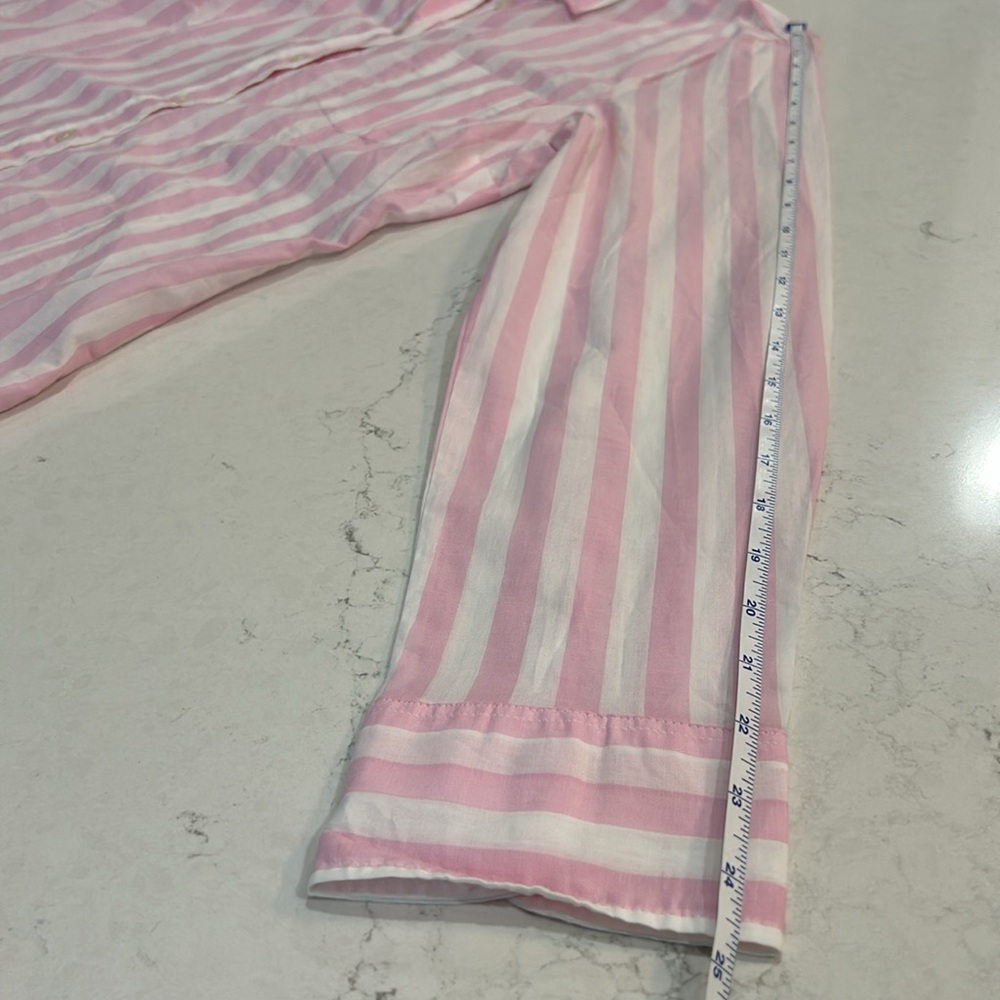 J.Crew Factory Lightweight Cotton Shirt in Signature Fit
Pink White Size M - Picture 6 of 11